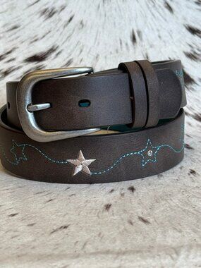 NEW Girls Embroidered Stars and Rhinestones Western Leather Belt (Medium)